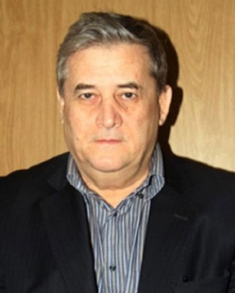 Вахит Акаев