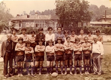 Анести Триандафилиди cо своими воспитанниками, 1981 г.