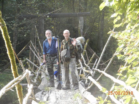 Щёлкните мышкой по изображению. Оно откроется в новом окне в увеличенном виде.